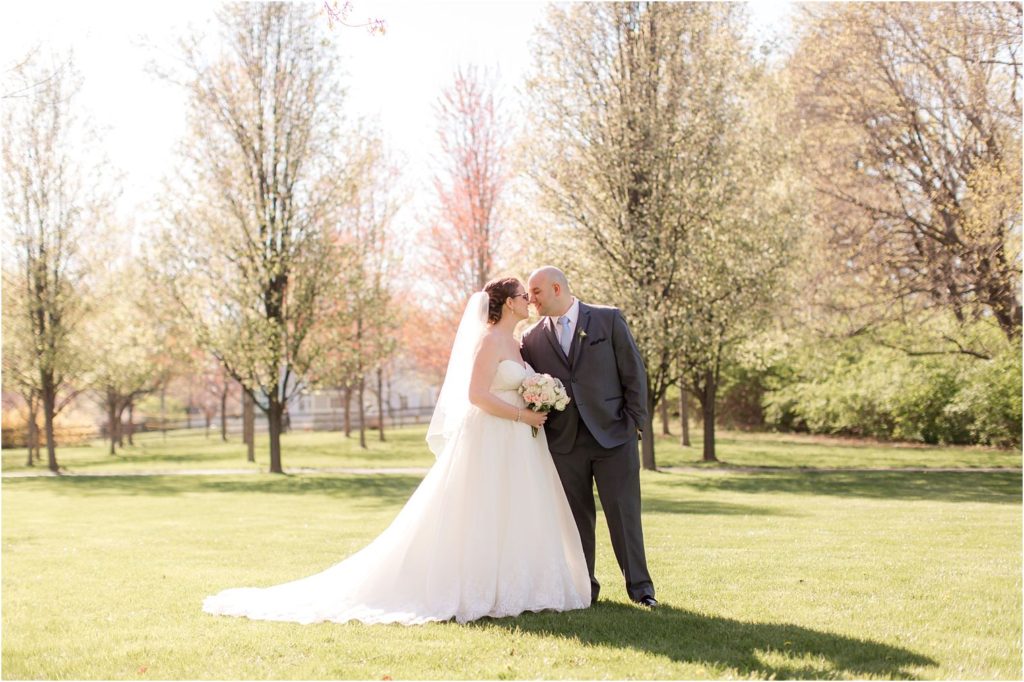 Cranbury Inn NJ Wedding Photos | Cranbury NJ Photographer