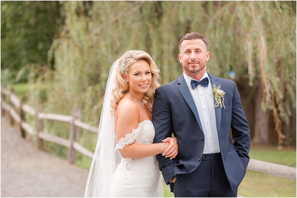 Windows on the Water at Frogbridge Wedding | Shannon and Chris