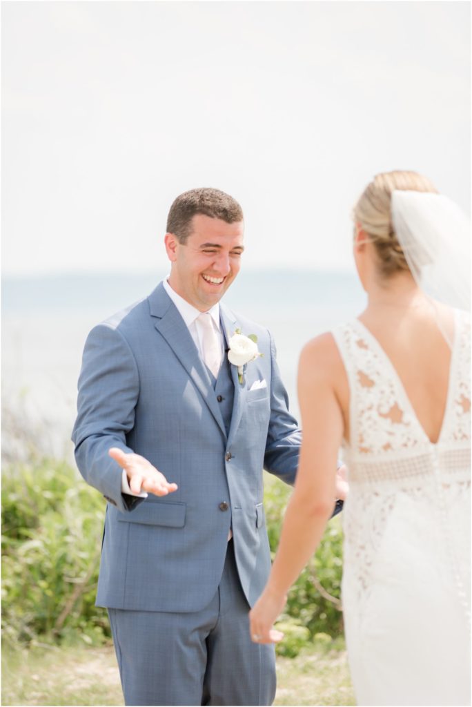 Sandy Hook Chapel Wedding - NJ Wedding Photographer | Idalia Photography