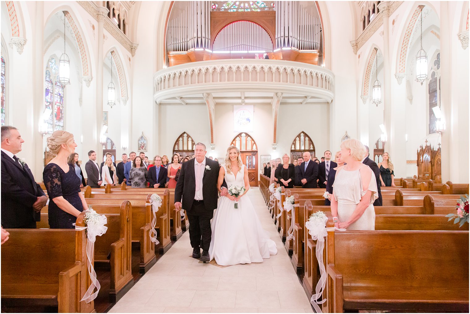 bride enters wedding ceremony in New Jersey