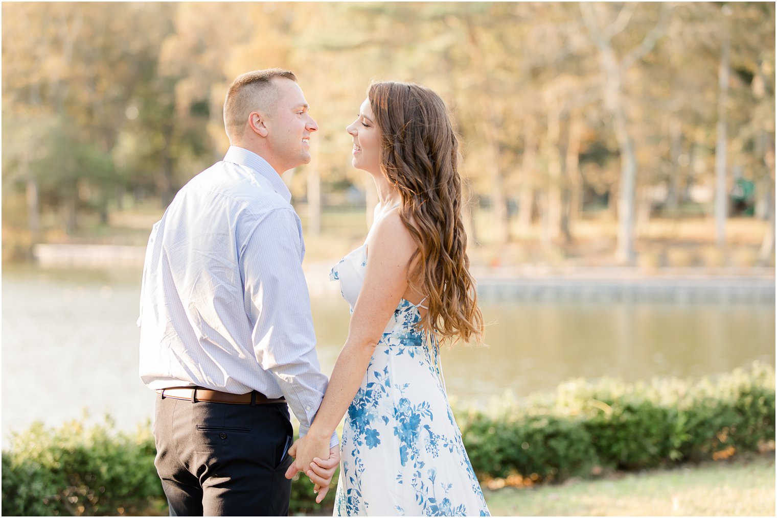 fall Spring Lake Engagement session with Idalia Photography