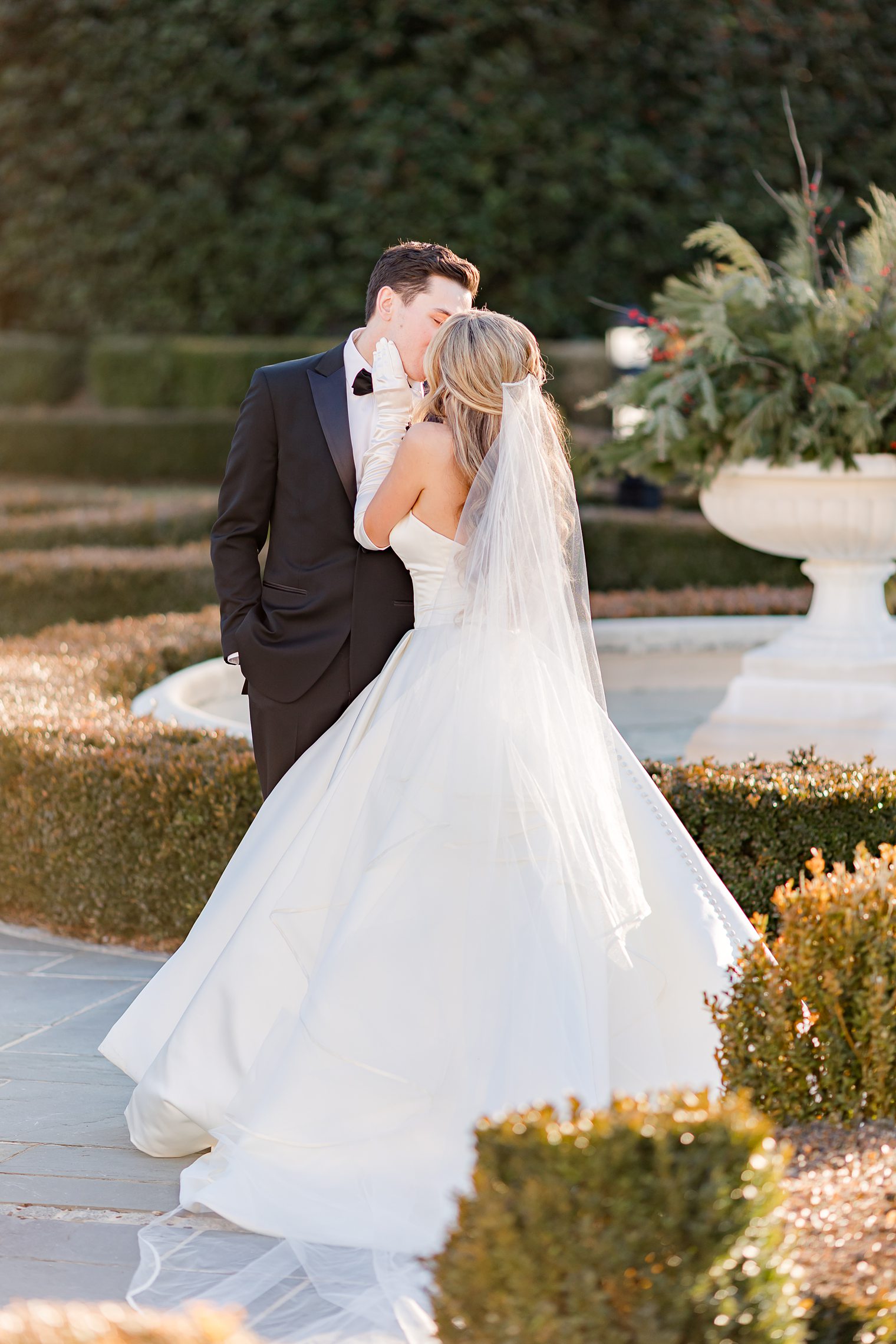 bride and groom sharing a kiss 