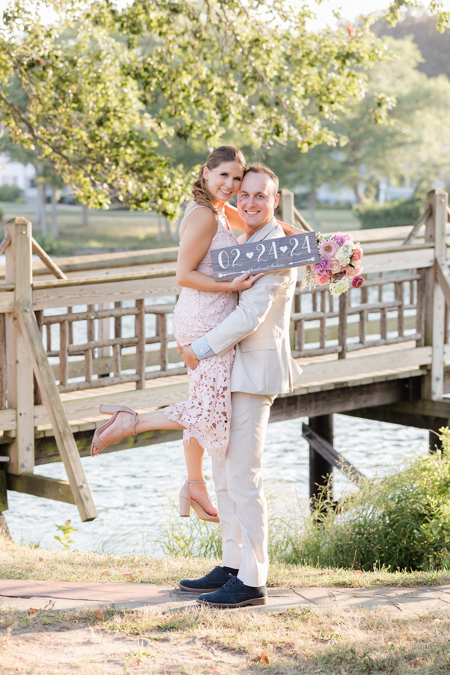 beautiful save the date sign 