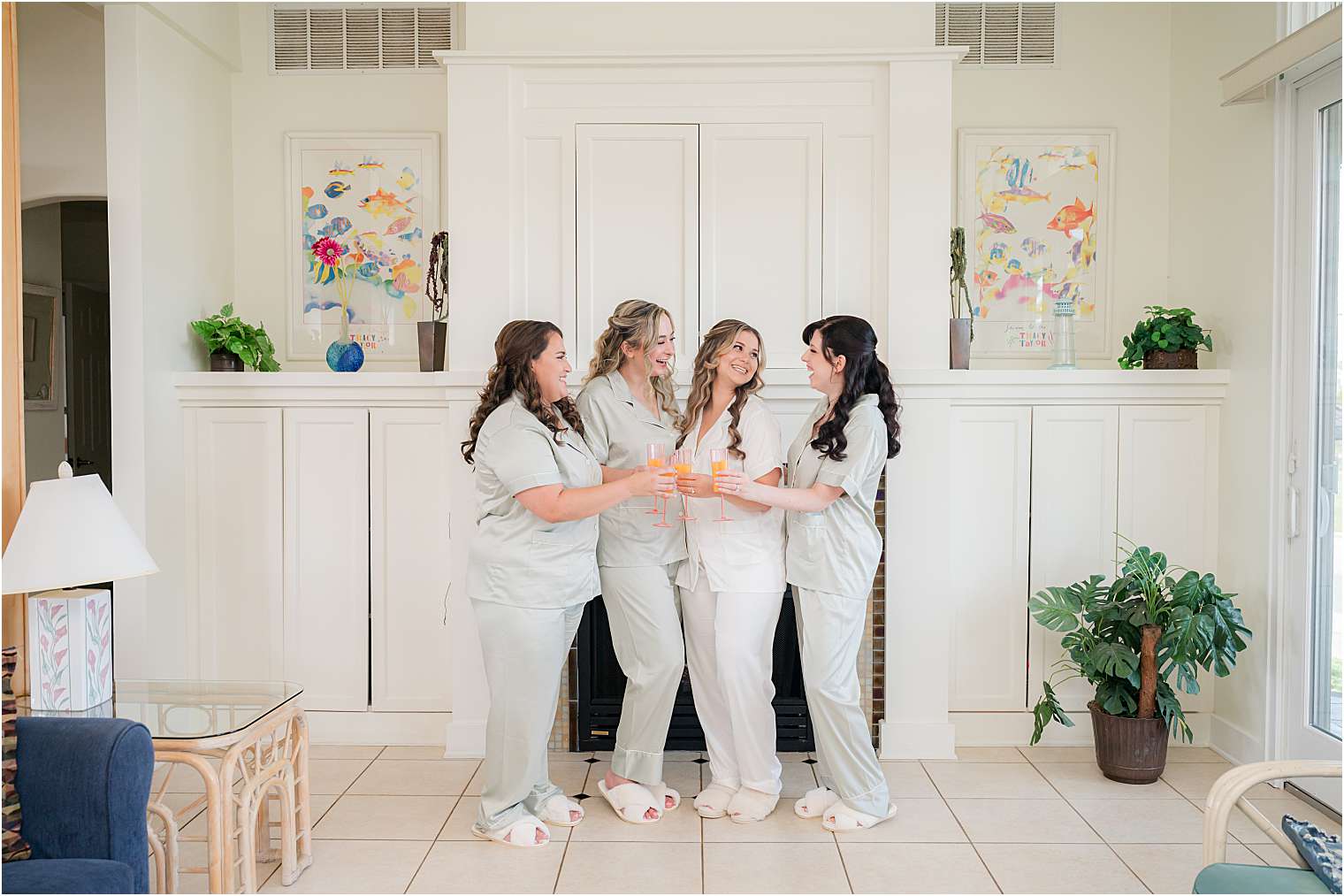 bride with her bridesmaids