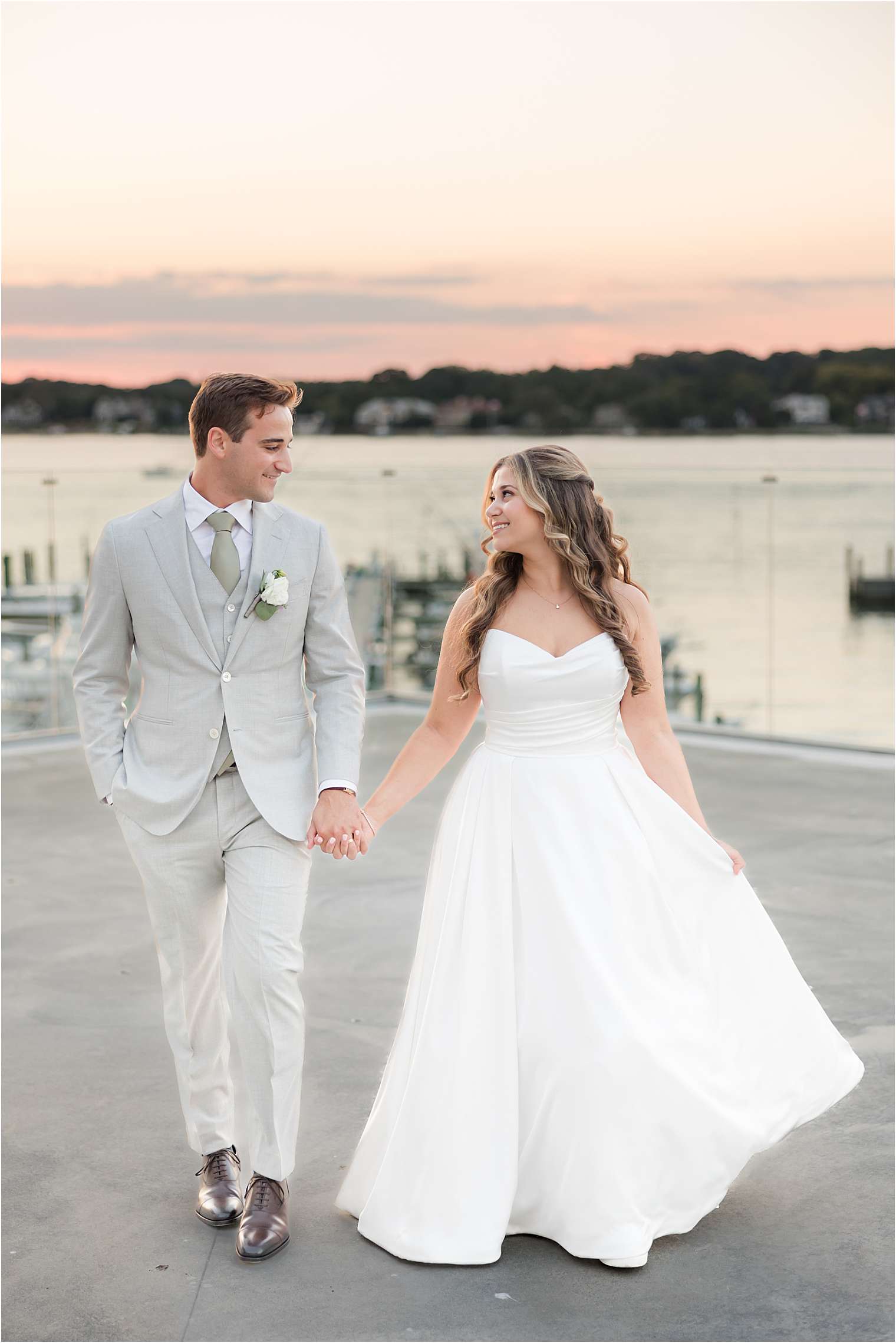 bride and groom portrait at the Clarks Landing Yacht Club