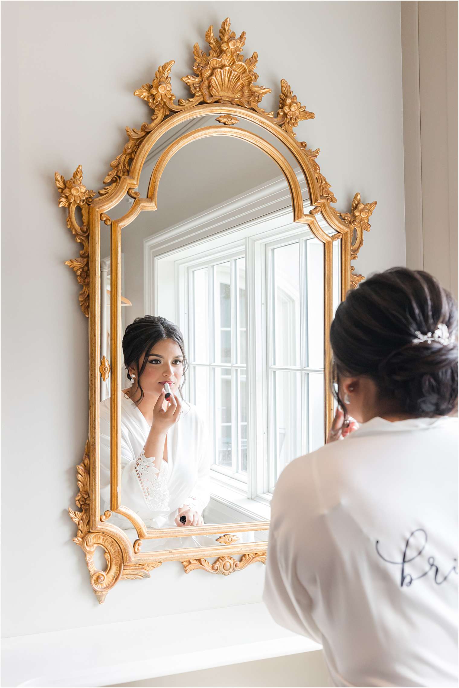 bride getting ready 