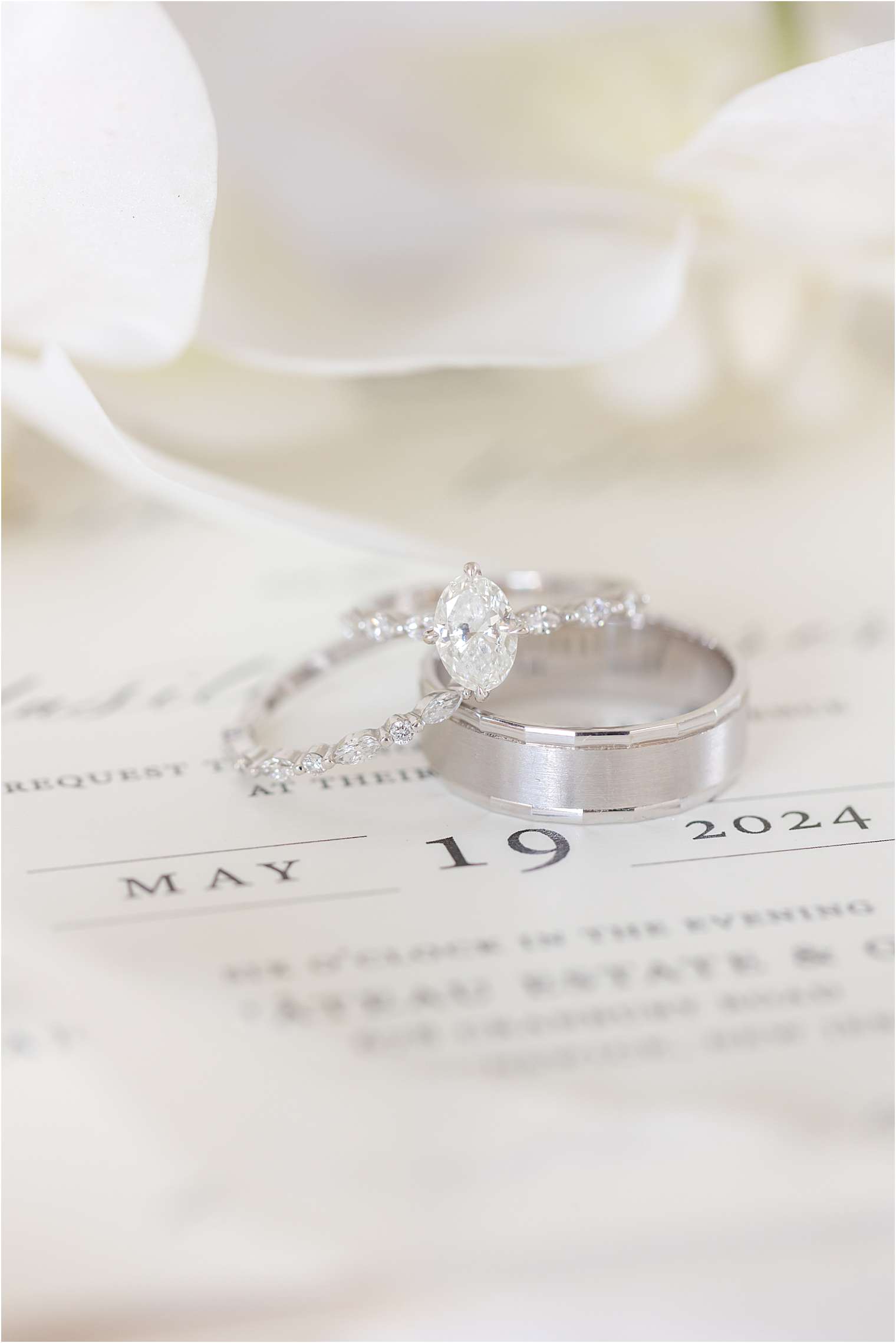 wedding rings details 