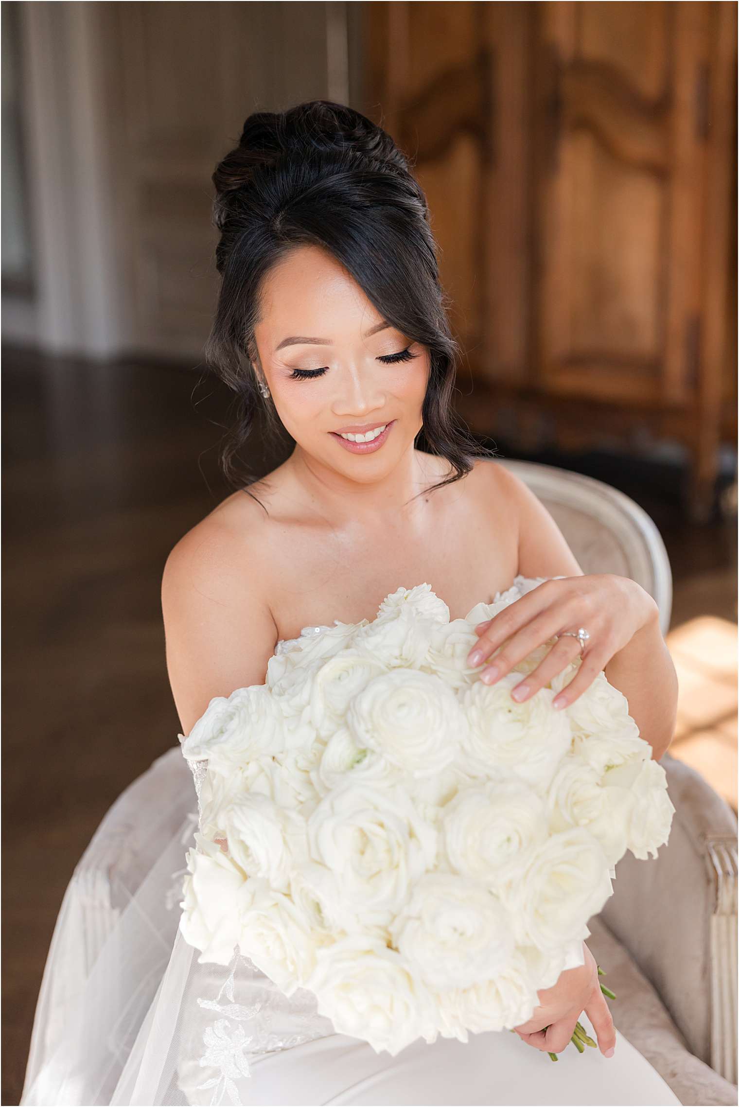 bride with her bouquet