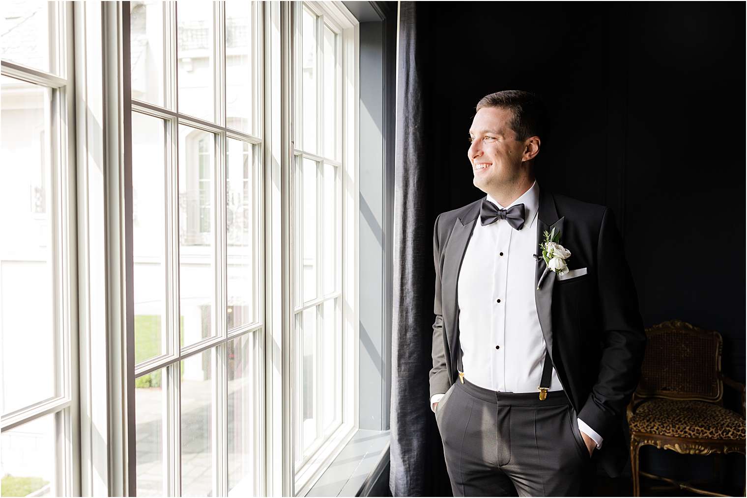 groom ready for his weeding day