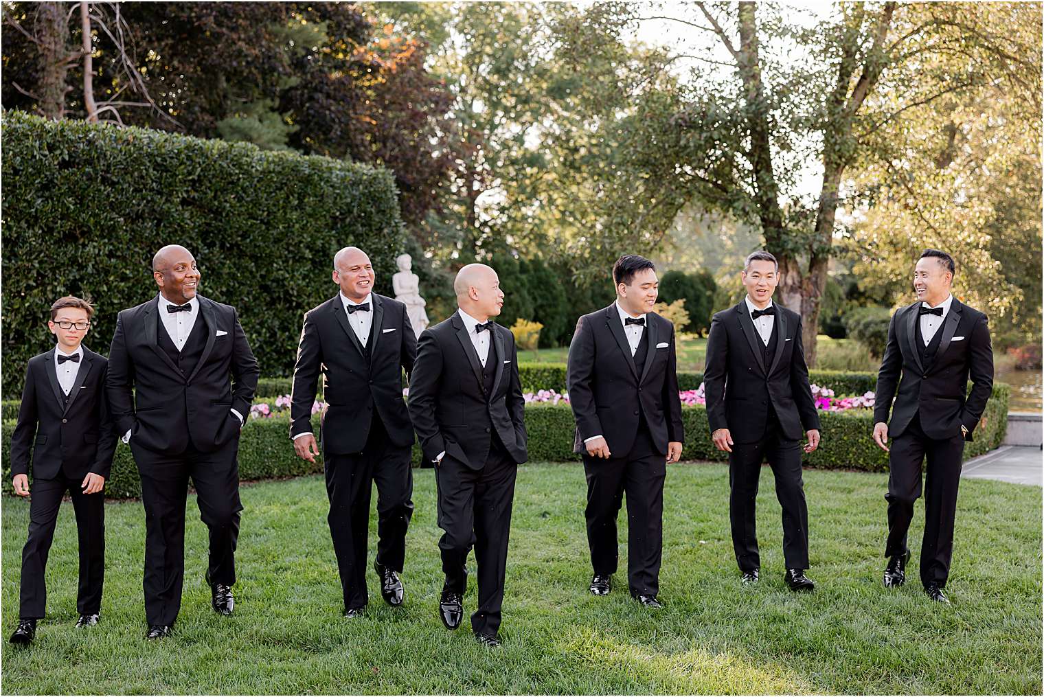 groom talking with his groomsmen