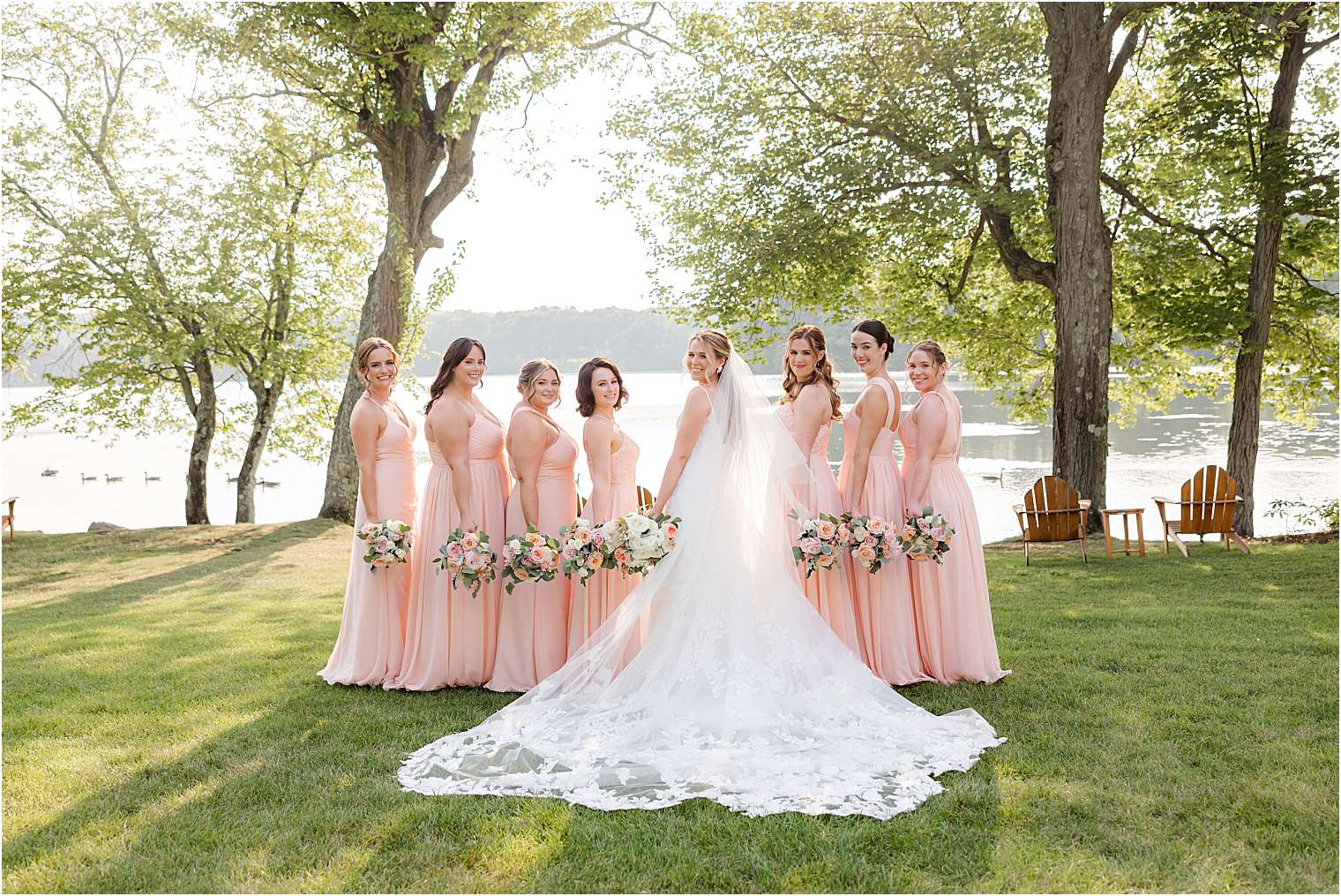 bride with her bridesmaids