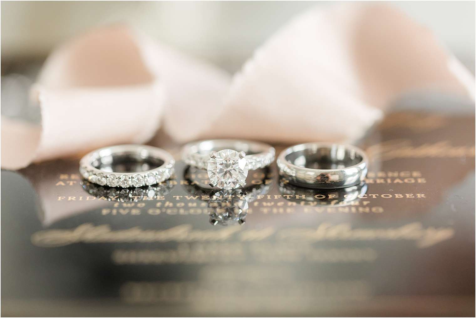 wedding rings details 