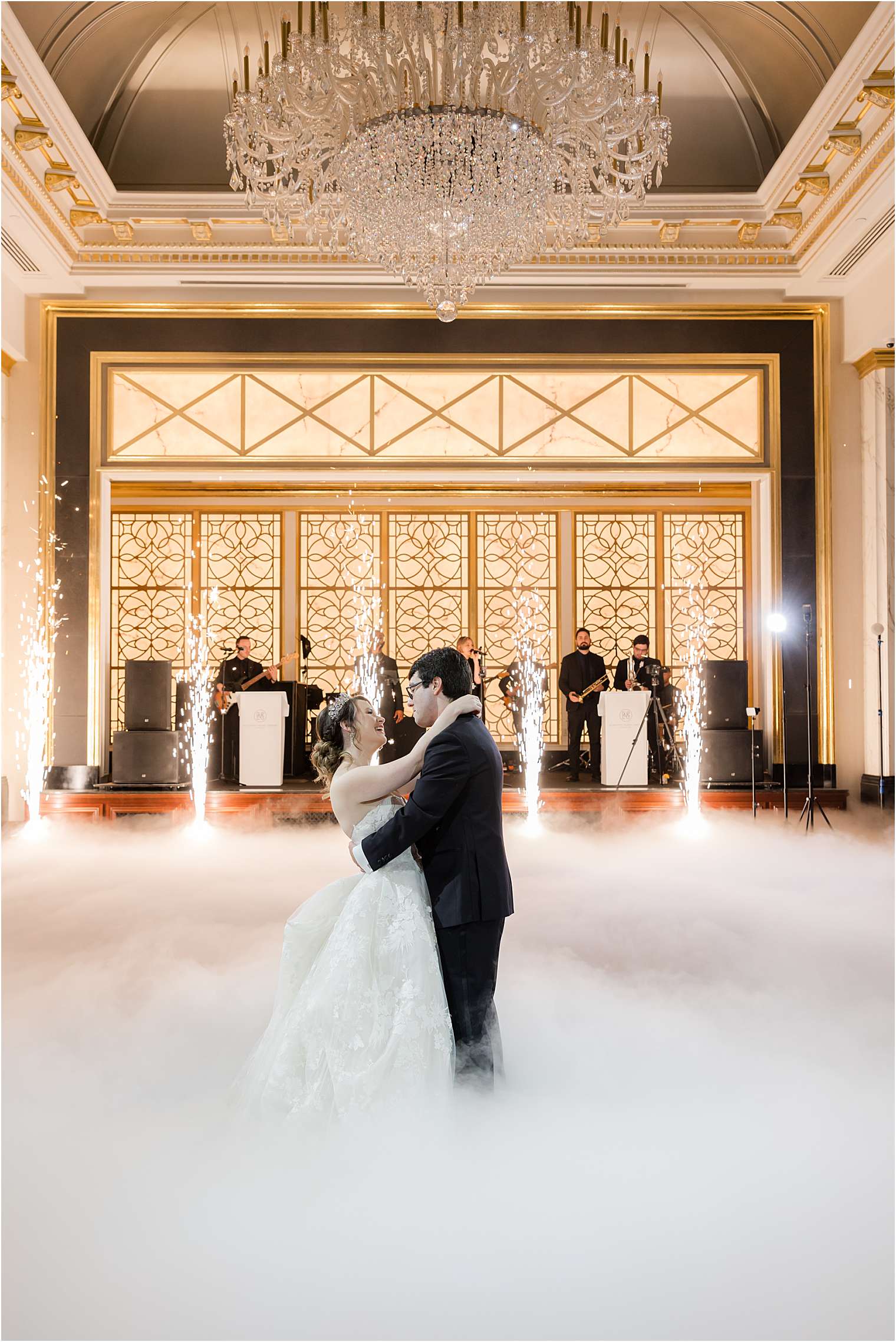 wife and husband first dancing