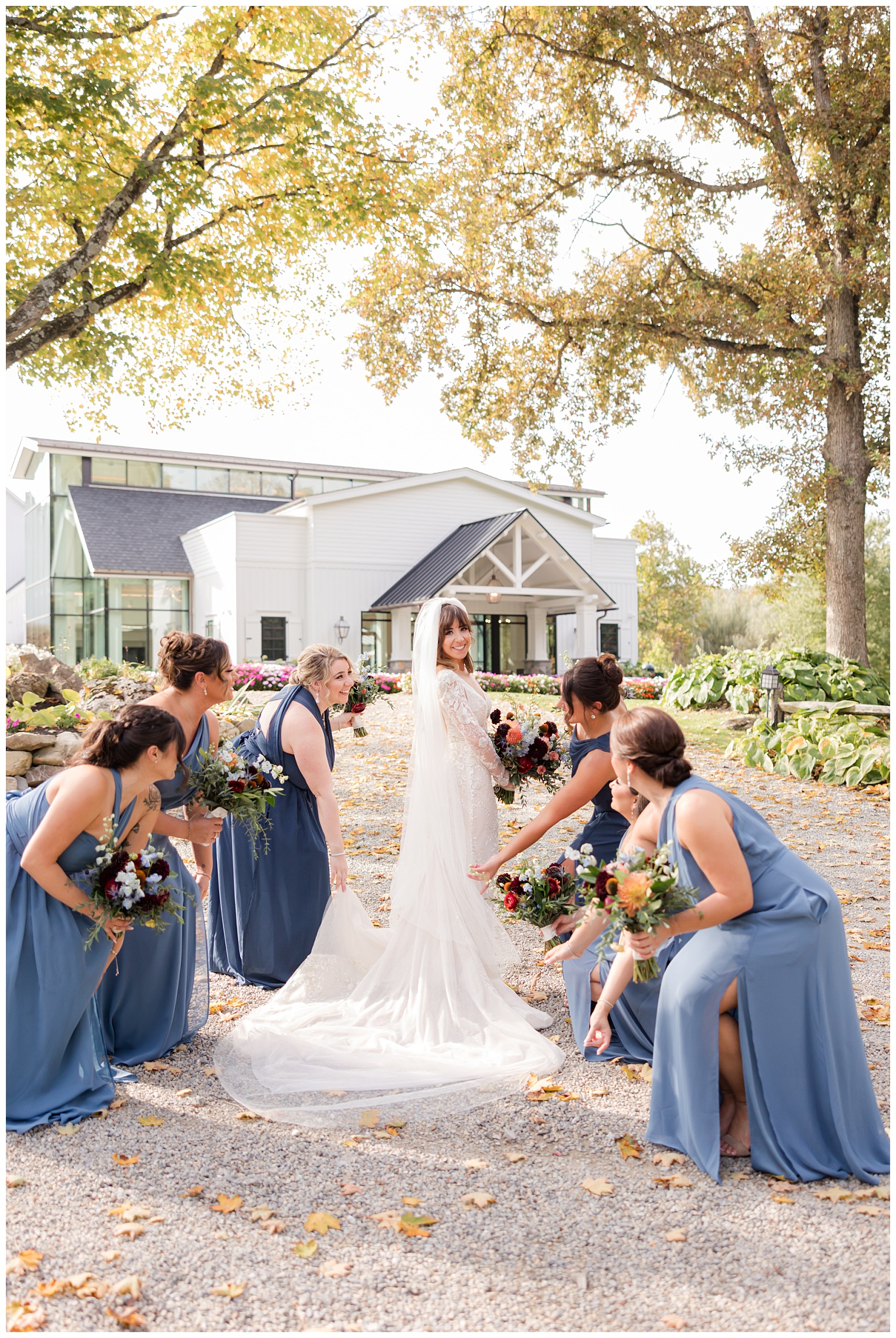 bride with her bridesmaids