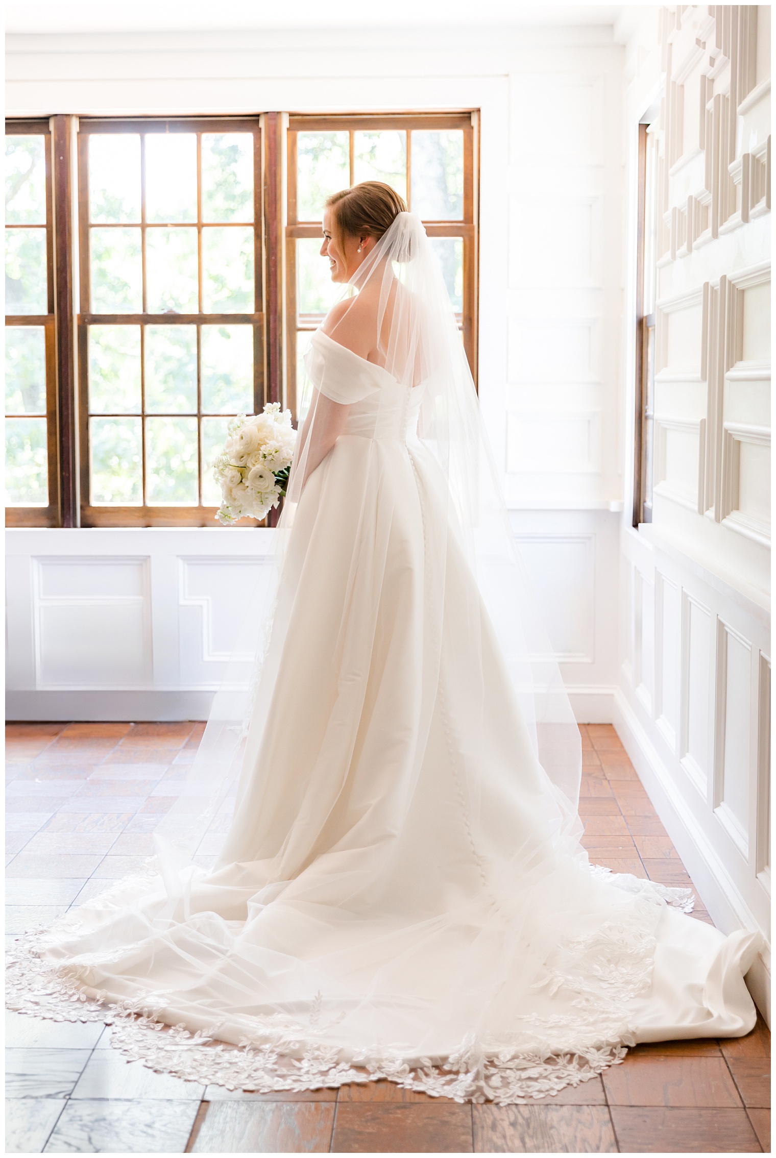 elegant bride portrait