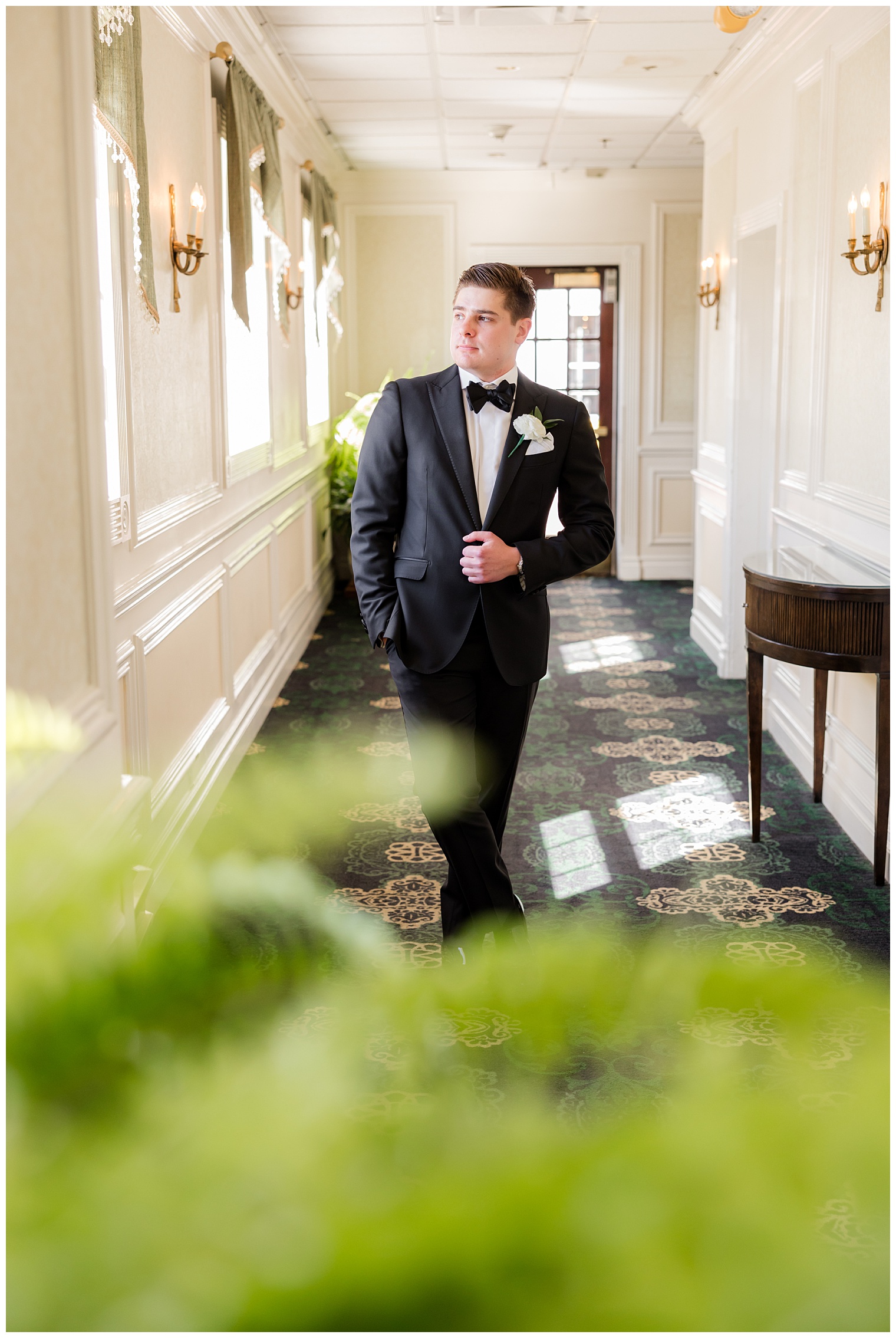 groom portrait