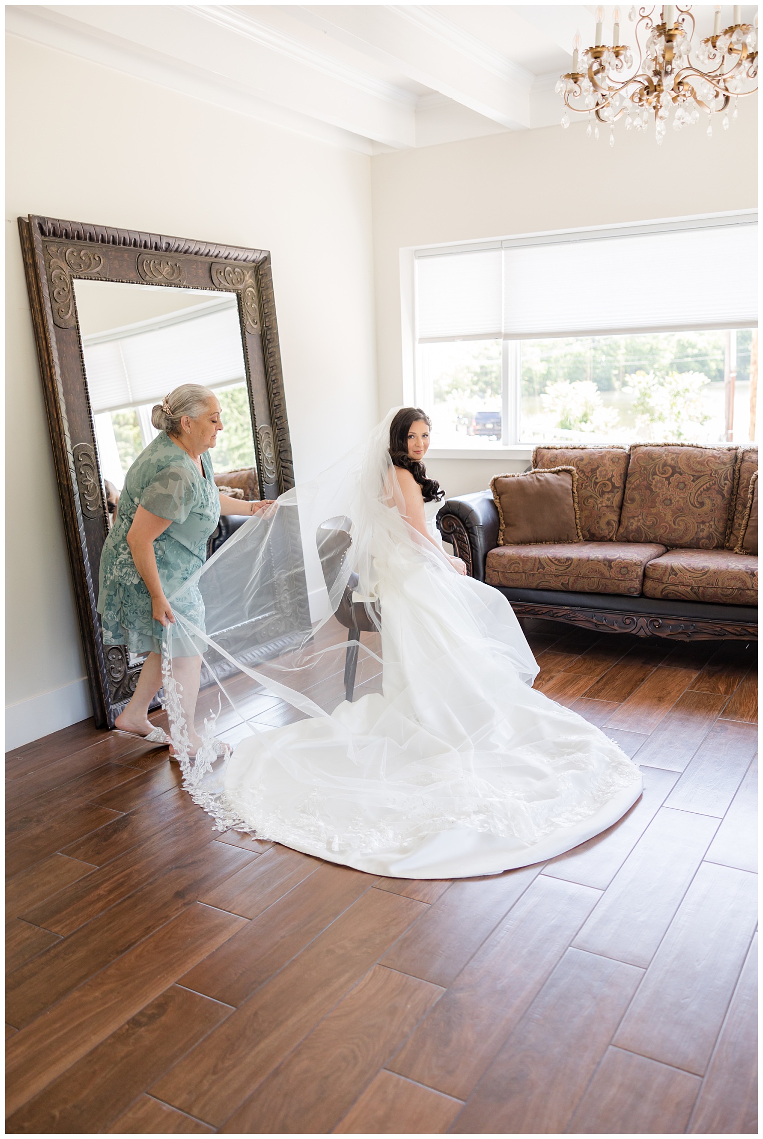 bride getting ready for her wedding