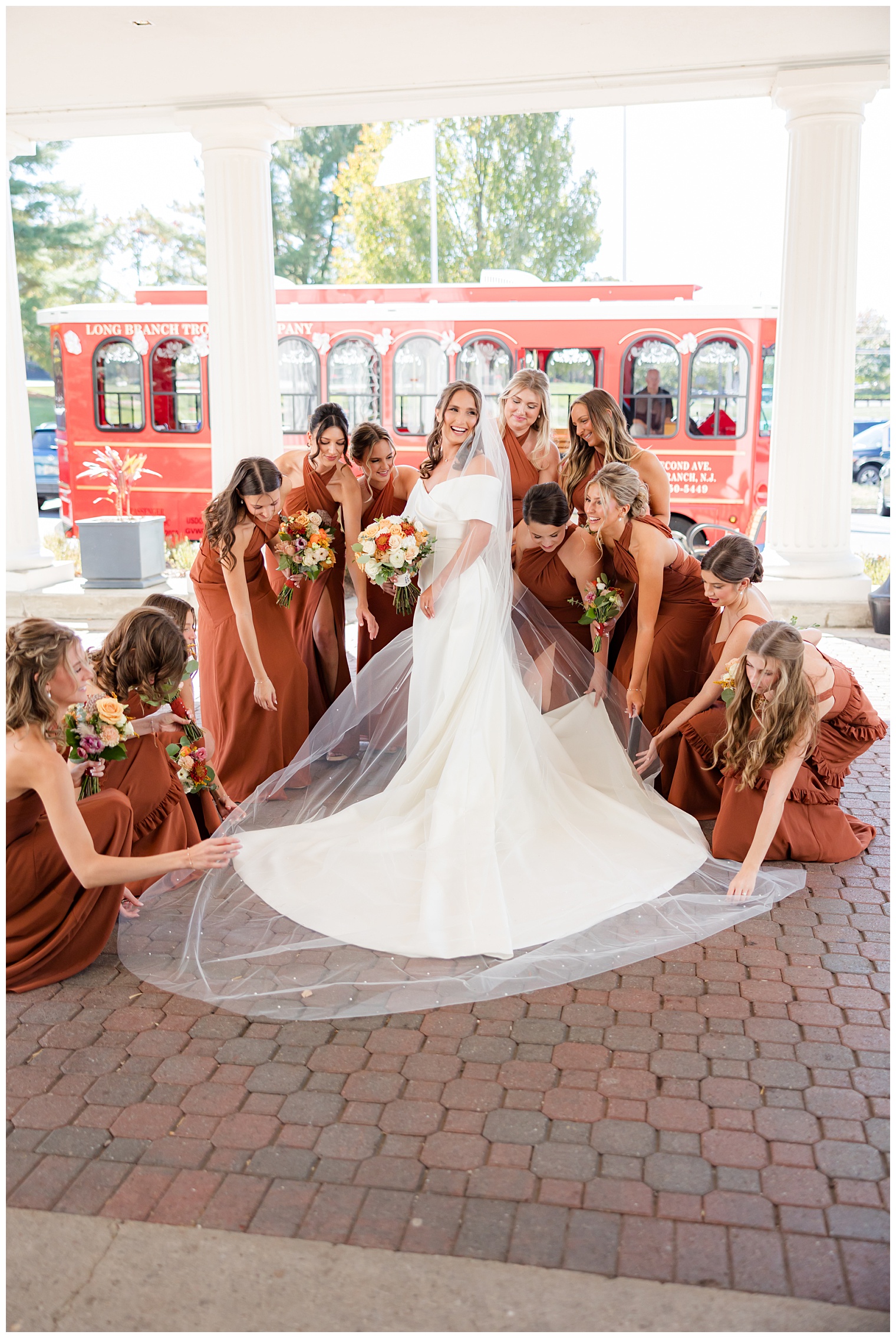 bride with her bridesmaids