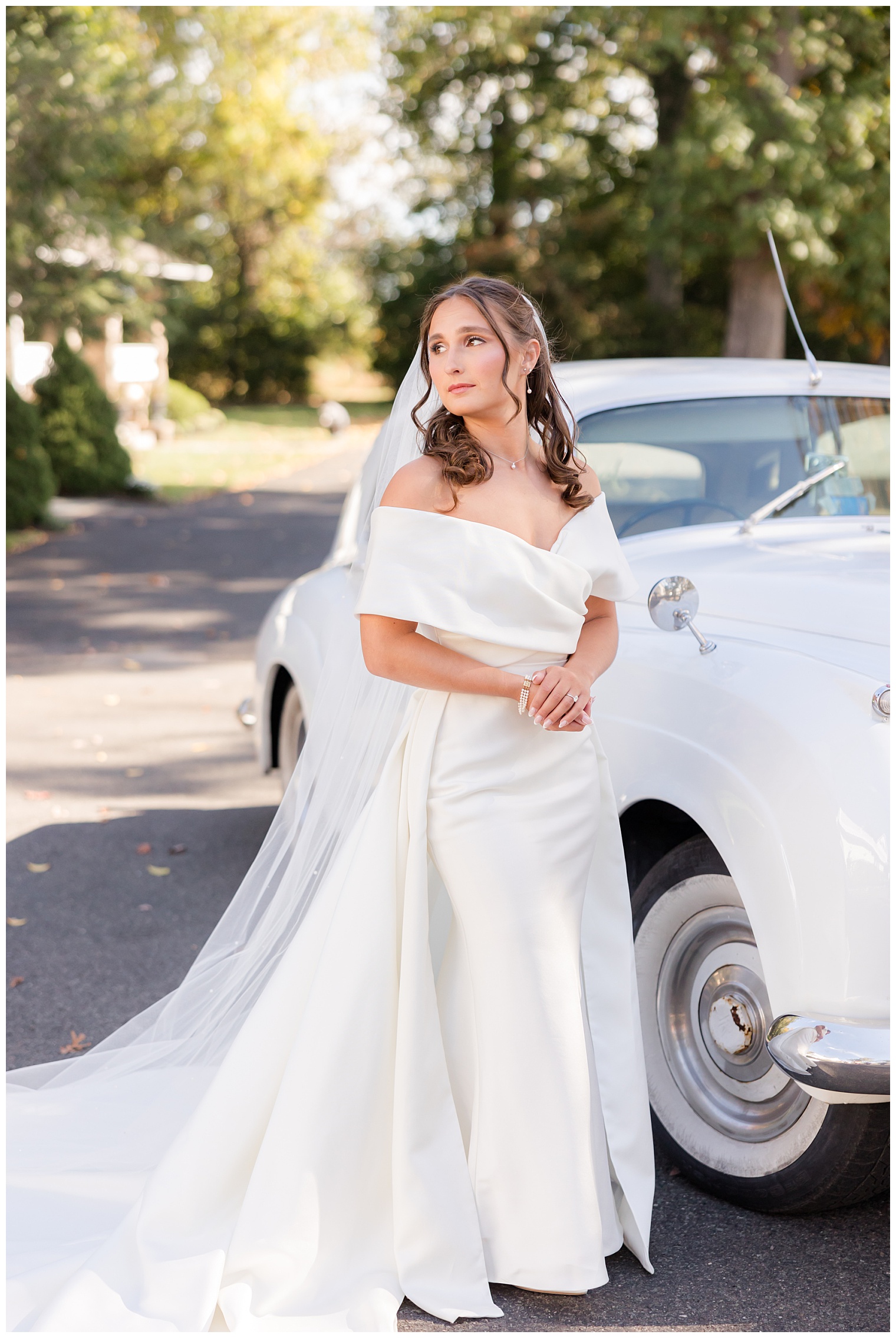 bride posing