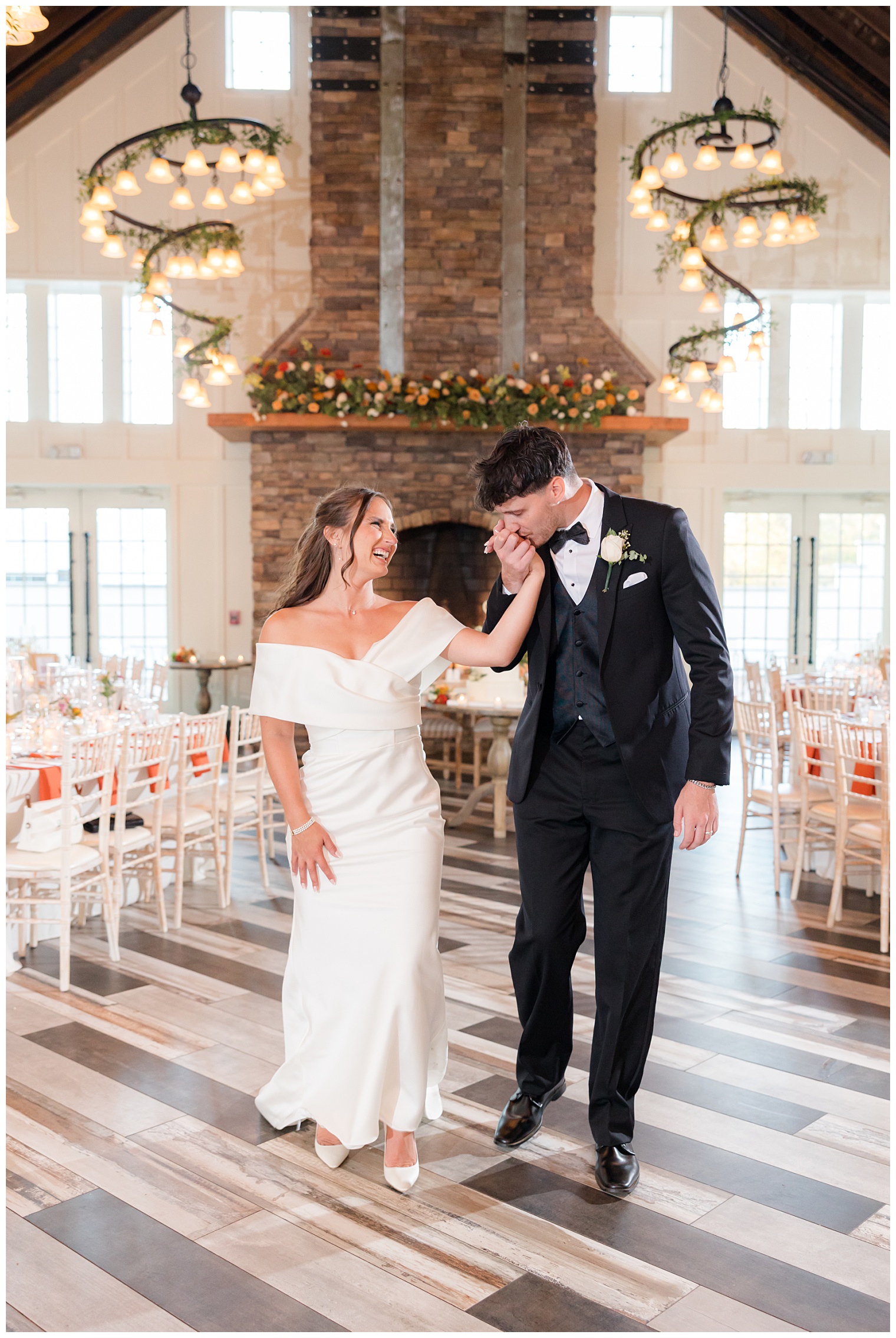 groom and bride portrait